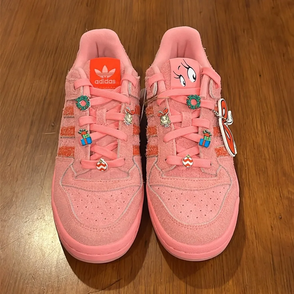 Adidas Forum Low CL The Grinch Shoes Sneakers new pink ID8895 Women’s Size 8 - Picture 6 of 16